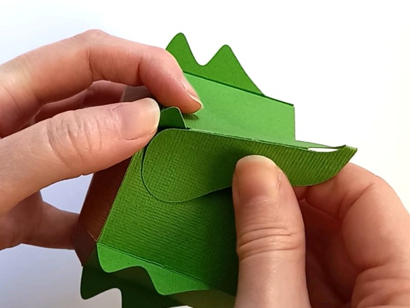 Paper Craft Christmas Tree Teapot Box for Gift Giving