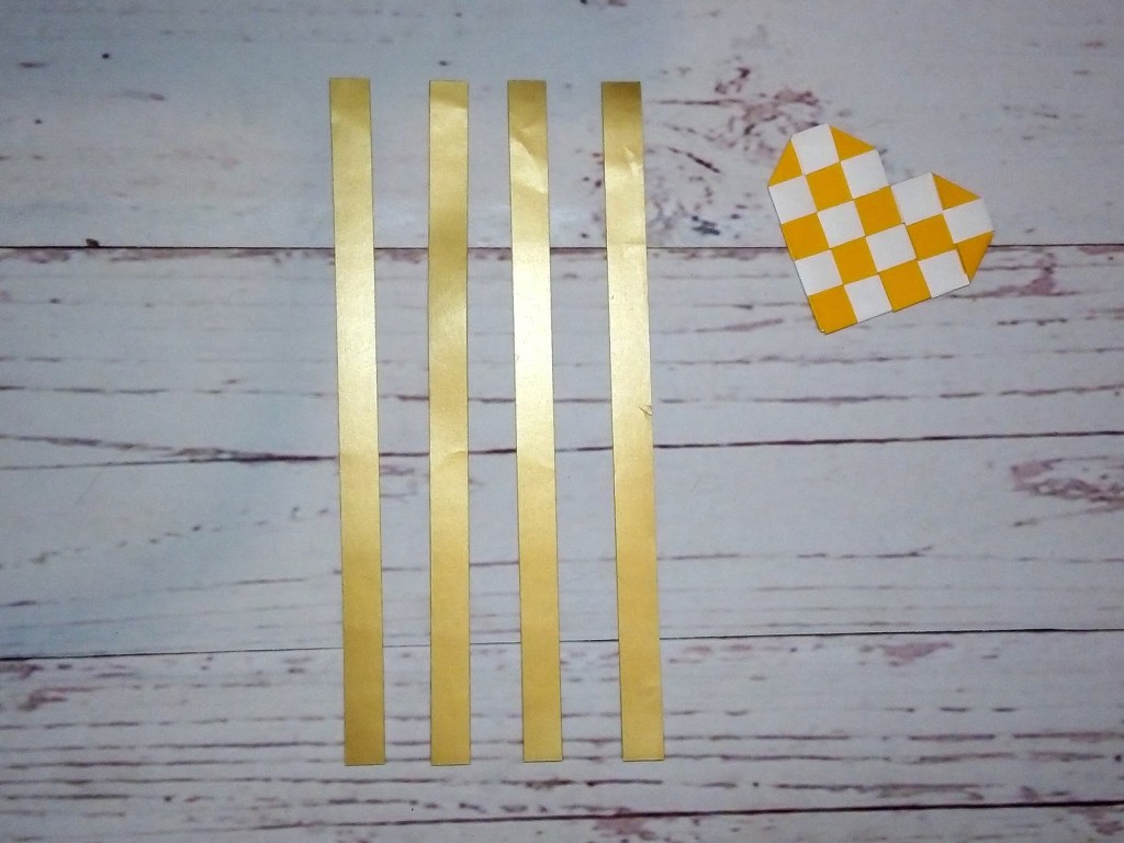 How to Make a Woven Paper Heart