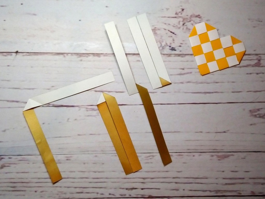 How to Make a Woven Paper Heart